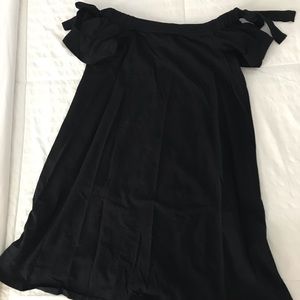 Black maternity dress